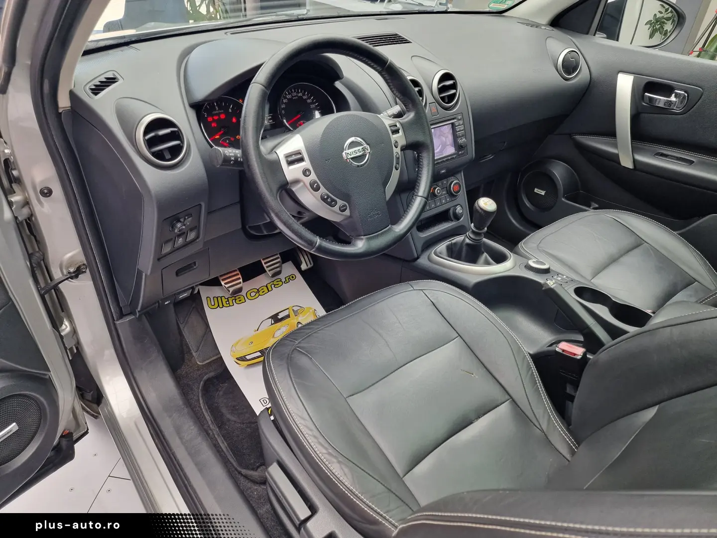 Nissan Qashqai 2 1.6 dCi Tekna 4×4  130cp  Euro 5  7 locuri