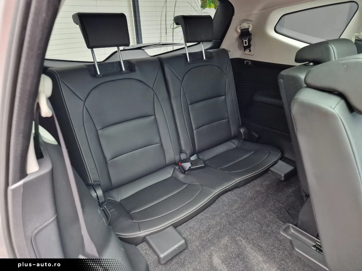 Nissan Qashqai 2 1.6 dCi Tekna 4×4  130cp  Euro 5  7 locuri