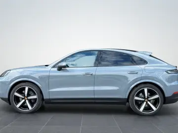 Porsche Cayenne E-Hybrid Coupe   Sportabgas