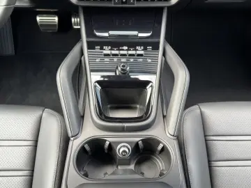 Porsche Cayenne E-Hybrid Coupe   Sportabgas