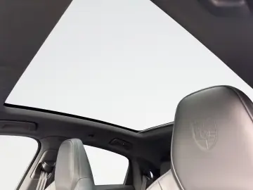 Porsche Cayenne E-Hybrid Coupe   Sportabgas