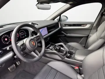Porsche Cayenne E-Hybrid Coupe   Sportabgas
