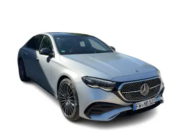 Mercedes-Benz E 220 d AMG PANO KEYGO DISTR BURM MEMO
