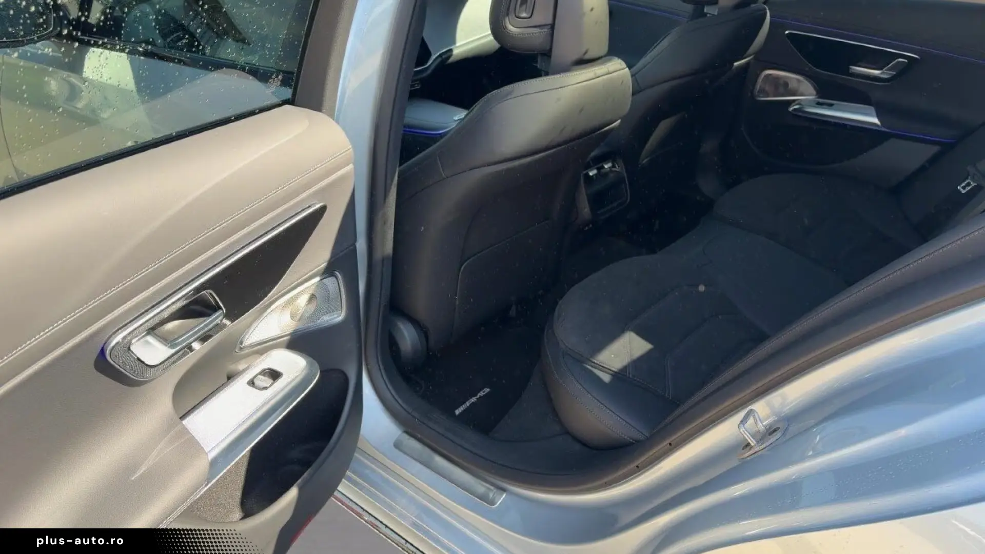 Mercedes-Benz E 220 d AMG PANO KEYGO DISTR BURM MEMO