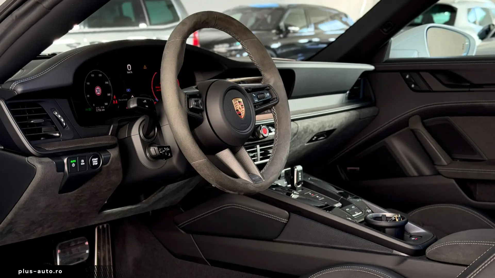 PORSCHE 911 CARRERA 4GTS