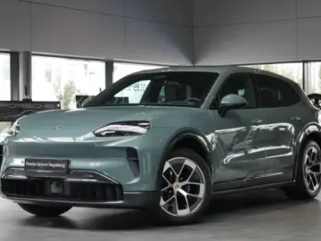 Porsche Cayenne Electric PANORAMA PRIVACY BOSE