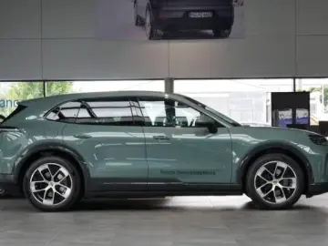 Porsche Cayenne Electric PANORAMA PRIVACY BOSE