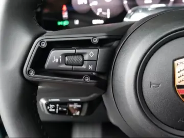 Porsche Cayenne Electric PANORAMA PRIVACY BOSE