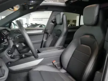 Porsche Cayenne Electric PANORAMA PRIVACY BOSE