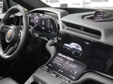 Porsche Cayenne Electric PANORAMA PRIVACY BOSE