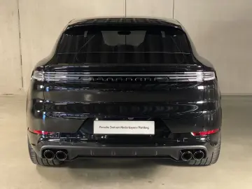 Porsche Cayenne Coupe Black Edition   InnoDrive   AHK