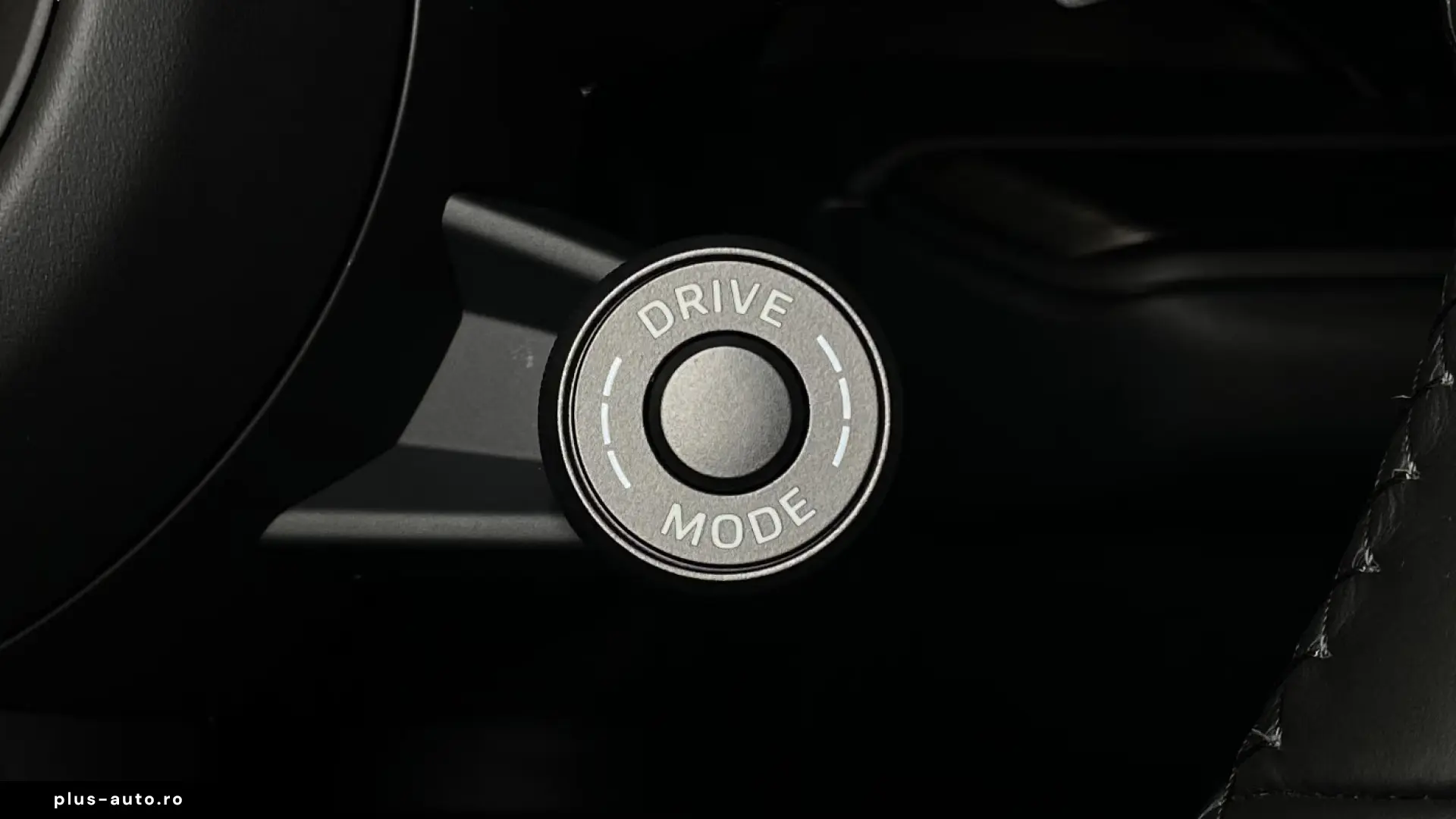 Porsche Cayenne Coupe Black Edition   InnoDrive   AHK