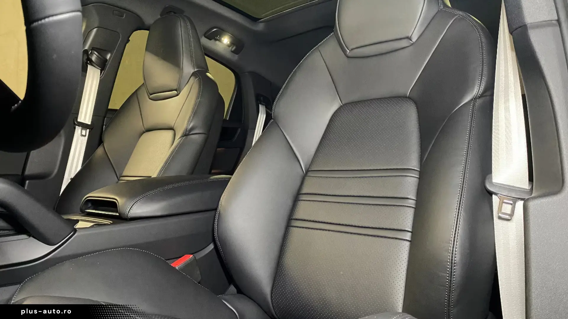 Porsche Cayenne Coupe Black Edition   InnoDrive   AHK