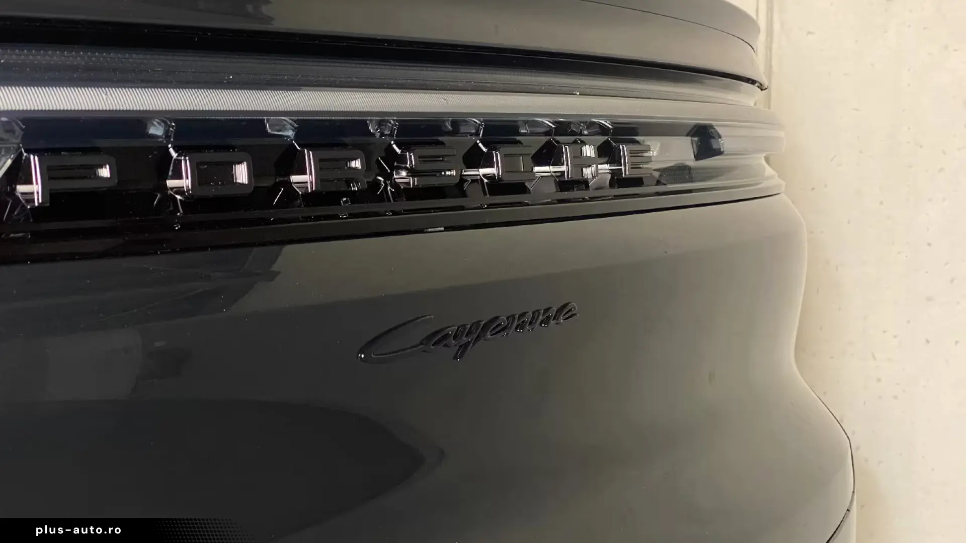Porsche Cayenne Coupe Black Edition   InnoDrive   AHK