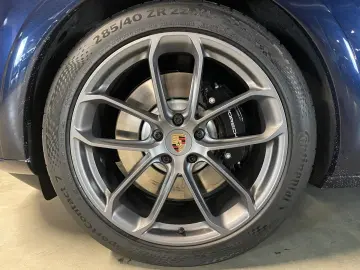 Porsche Cayenne GTS Coupe   Leichtbau Sport-Paket