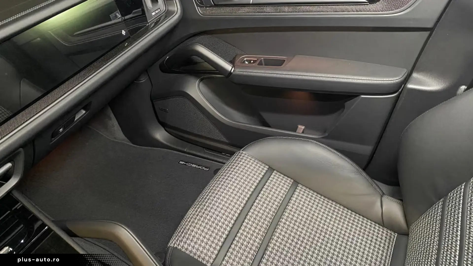 Porsche Cayenne GTS Coupe   Leichtbau Sport-Paket