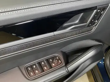 Porsche Cayenne GTS Coupe   Leichtbau Sport-Paket