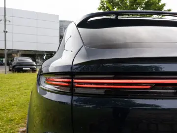 Porsche Cayenne S Coupe InnoDrive