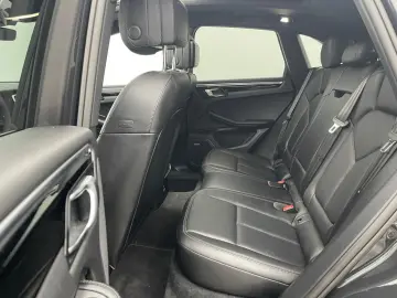 PORSCHE Macan S  PASM PDLS PANO KAM BOSE 360  ACC