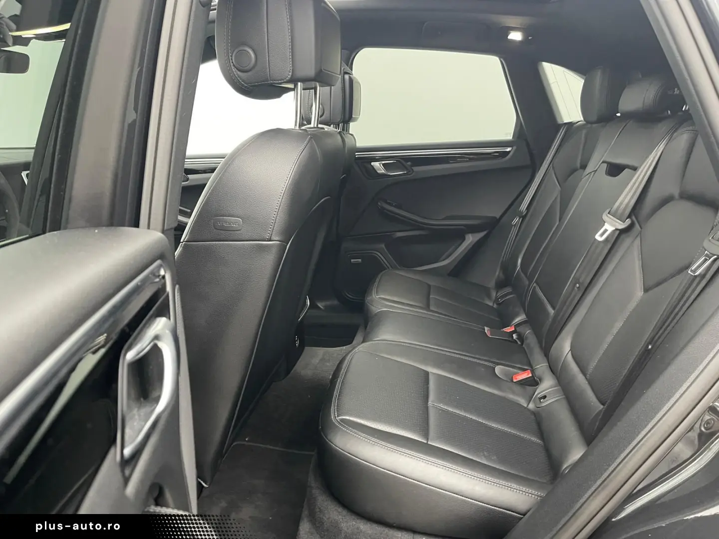 PORSCHE Macan S  PASM PDLS PANO KAM BOSE 360  ACC