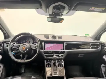 PORSCHE Macan S Luft AHK El. Pano Navi Leder BOSE 360KAM
