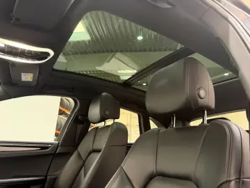 PORSCHE Macan S Luft AHK El. Pano Navi Leder BOSE 360KAM