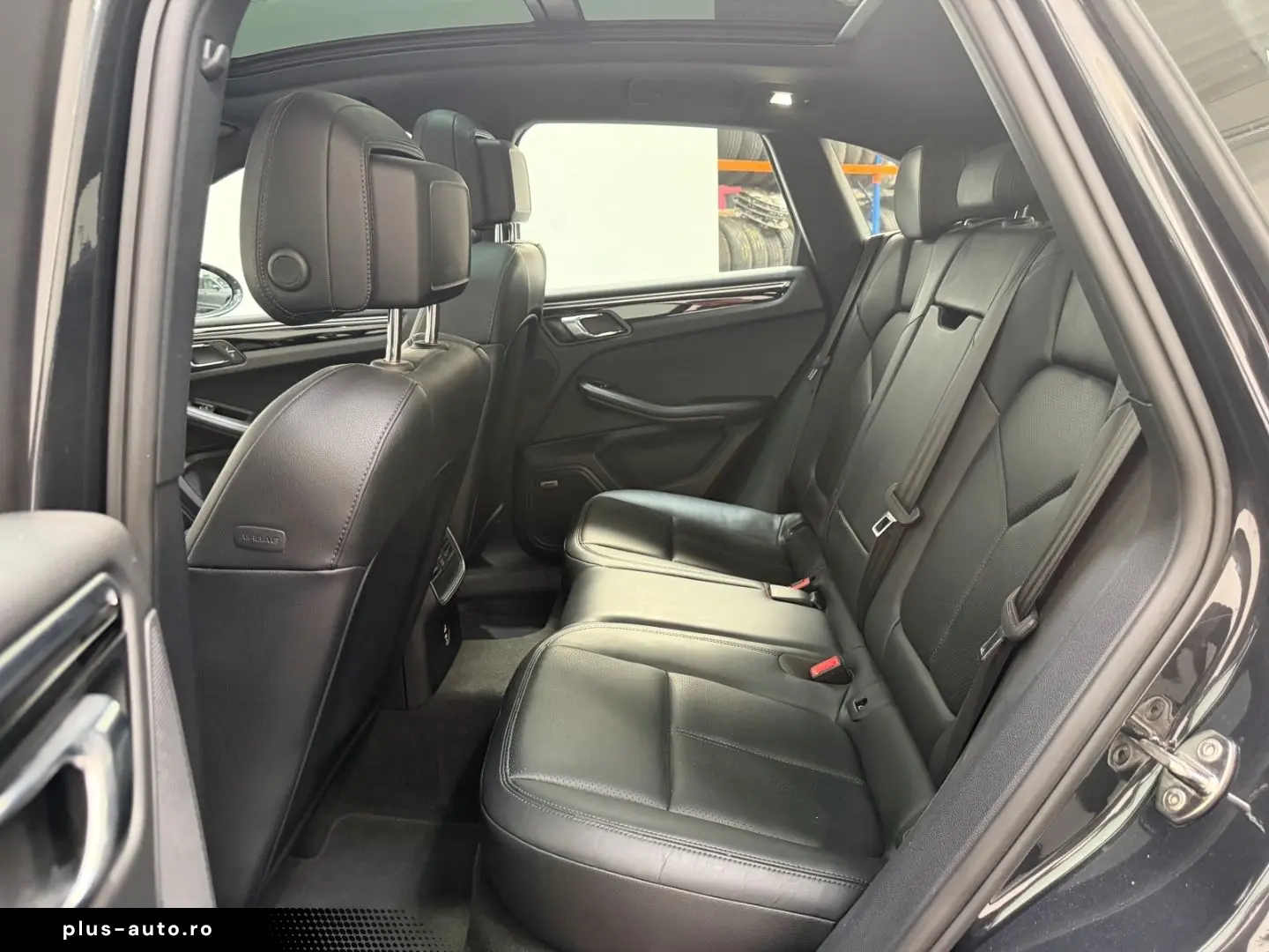 PORSCHE Macan S Luft AHK El. Pano Navi Leder BOSE 360KAM