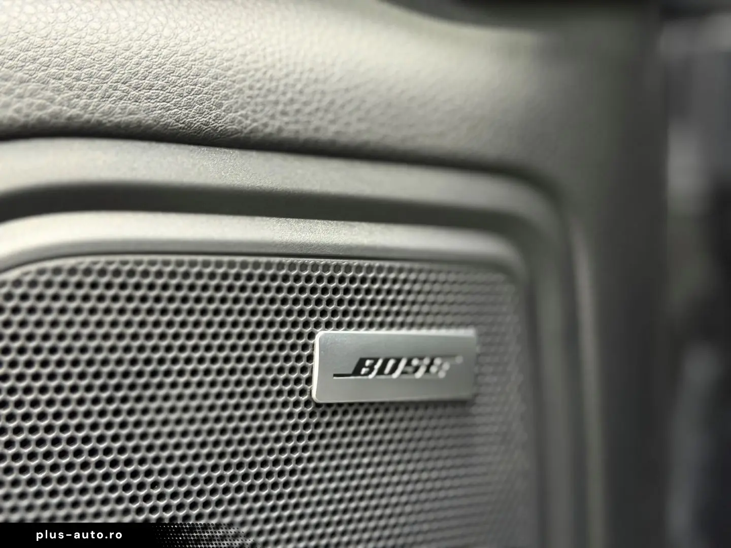 PORSCHE Macan S Luft AHK El. Pano Navi Leder BOSE 360KAM