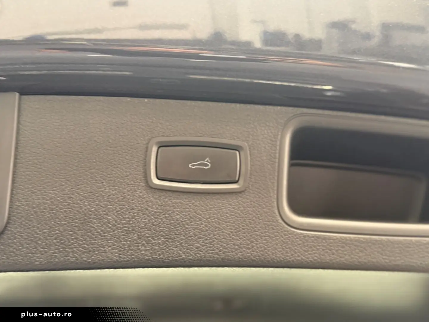 PORSCHE Macan S Luft AHK El. Pano Navi Leder BOSE 360KAM