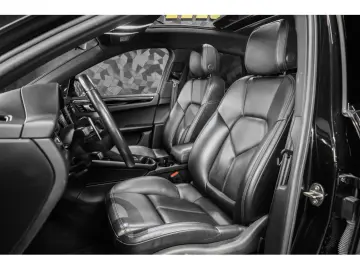 PORSCHE Macan III S