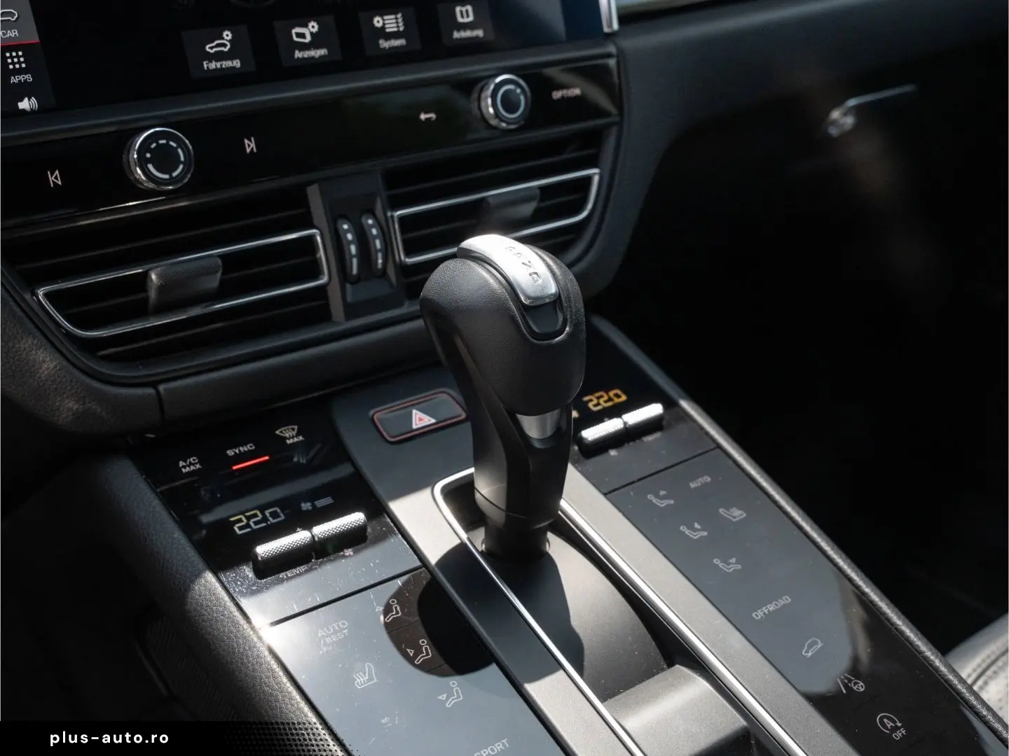 PORSCHE Macan S