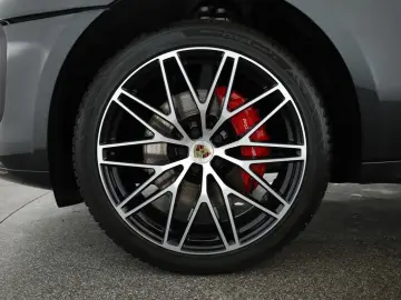 PORSCHE Macan S Chrono PDLS  Pano BOSE Sportabgas 21 RS