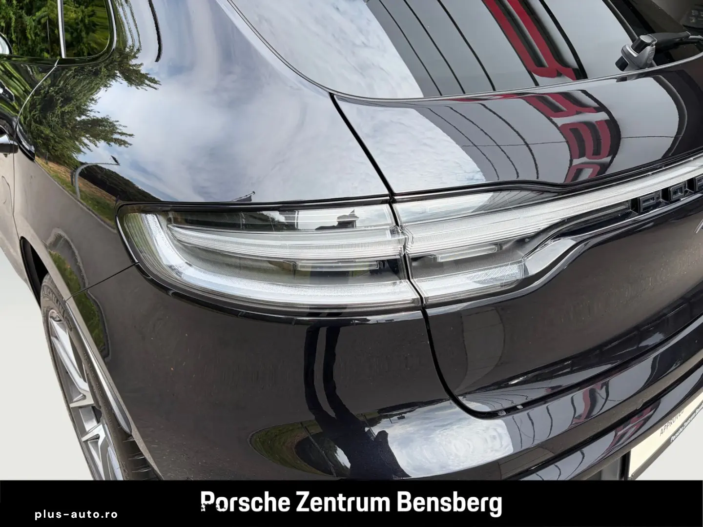 PORSCHE Macan S