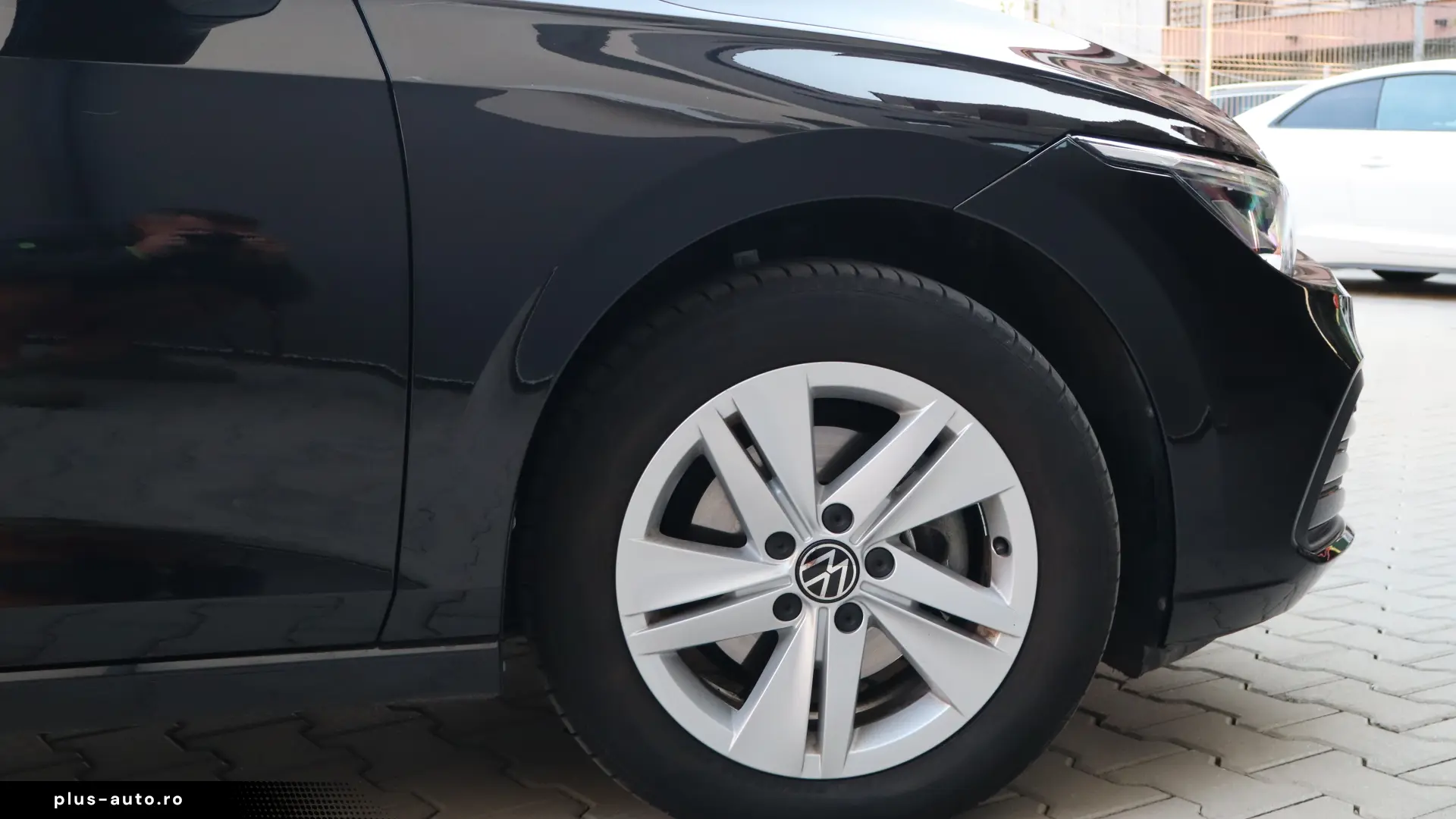 Volkswagen 1.0 eTSI DSG MHEV Life