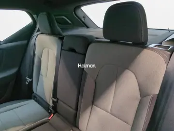 VOLVO XC40 B3 B DKG Core RFK Navi LED