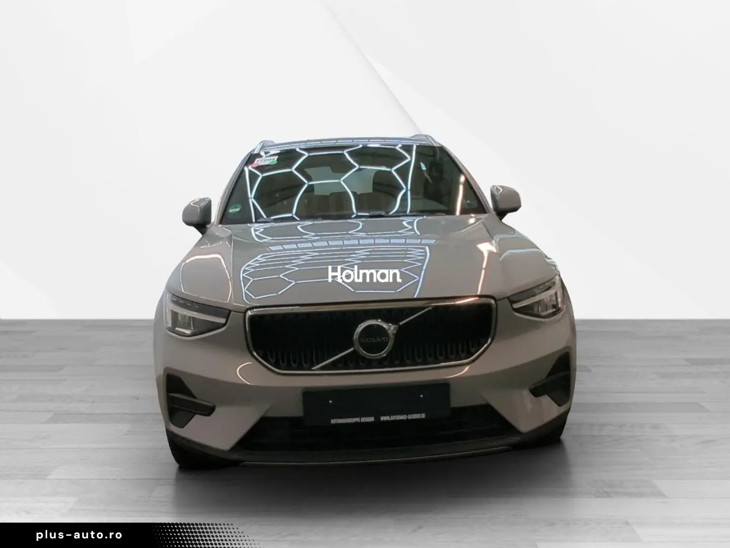 VOLVO XC40 B3 B DKG Core RFK Navi LED