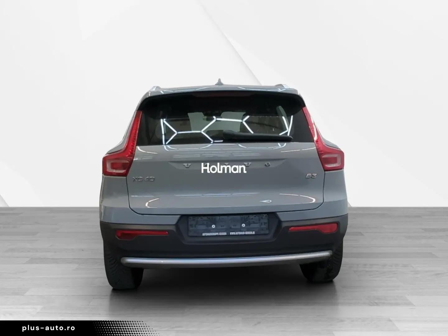 VOLVO XC40 B3 B DKG Core RFK Navi LED