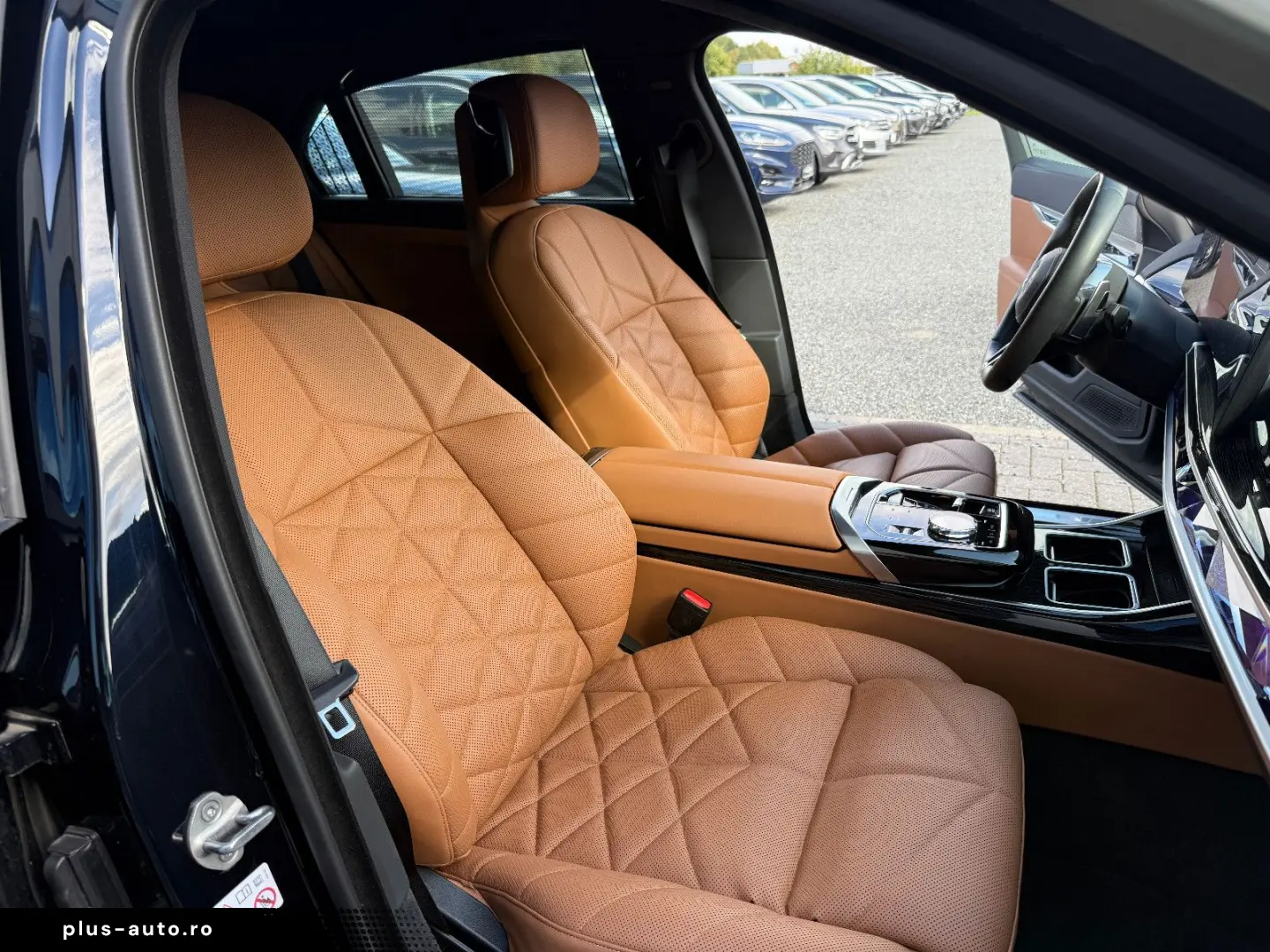 BMW 740d xDrive M Sport Crafted Clarity Sky Lounge