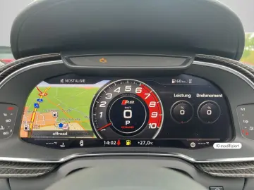 Audi R8 Spyder V10 quattro R8 Spyder V10 plus 5.2 FSI