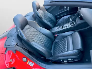 Audi R8 SPYDER V10 QUATTRO PERFORMANCE LASER B&O