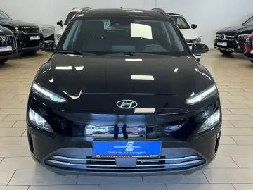 Hyundai Kona Trend Elektro KRELL ACC Navi R-Cam W-Paket