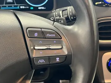 Hyundai Kona Trend Elektro KRELL ACC Navi R-Cam W-Paket