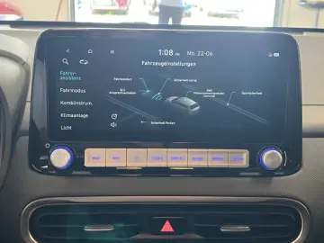 Hyundai Kona Trend Elektro KRELL ACC Navi R-Cam W-Paket
