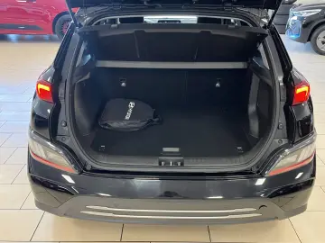 Hyundai Kona Trend Elektro KRELL ACC Navi R-Cam W-Paket