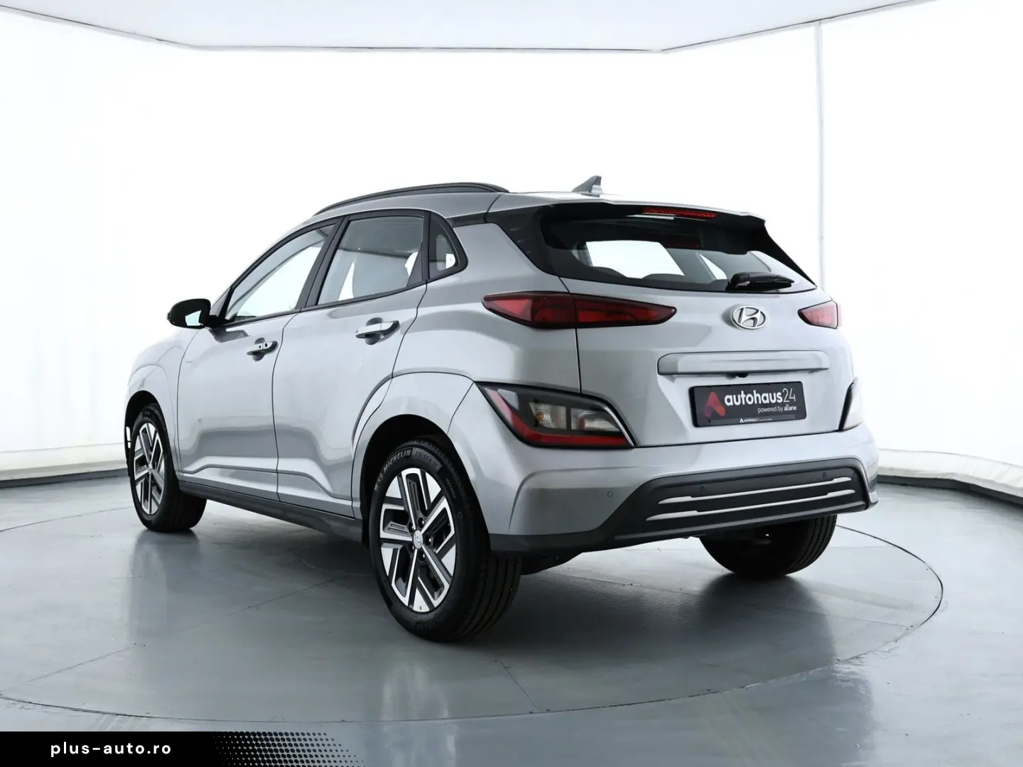 HYUNDAI Kona Select Bluetooth CAM ACC