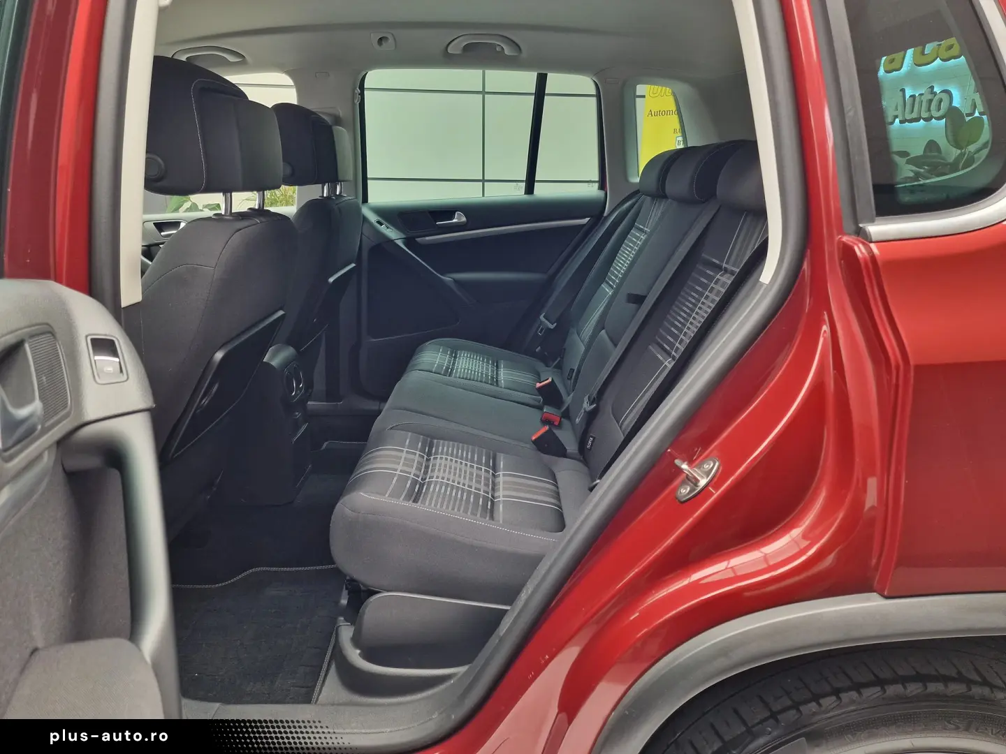 Volkswagen Tiguan 2.0 TDI Lounge Sport & Style 4Motion   Eur