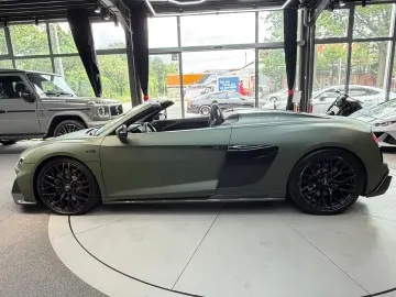 Audi R8 Spyder 5.2 FSI  Capristo Carbon B&O Laser