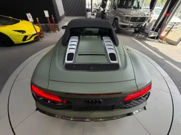 Audi R8 Spyder 5.2 FSI  Capristo Carbon B&O Laser