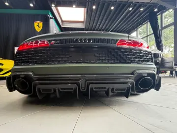 Audi R8 Spyder 5.2 FSI  Capristo Carbon B&O Laser