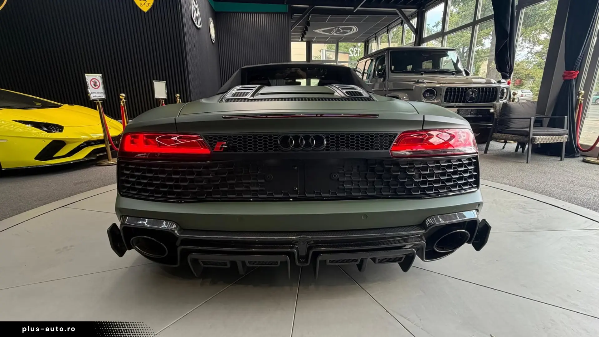 Audi R8 Spyder 5.2 FSI  Capristo Carbon B&O Laser